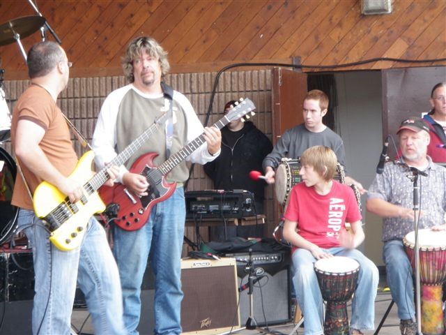 rythm_room_at_parade_of_nations_sept_27_09_010