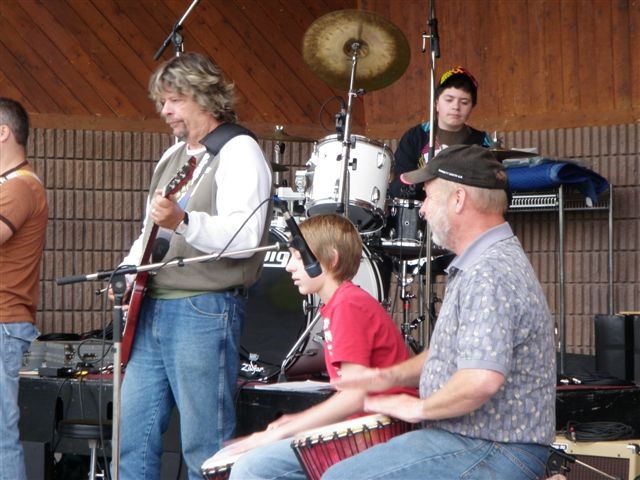 rythm_room_at_parade_of_nations_sept_27_09_021